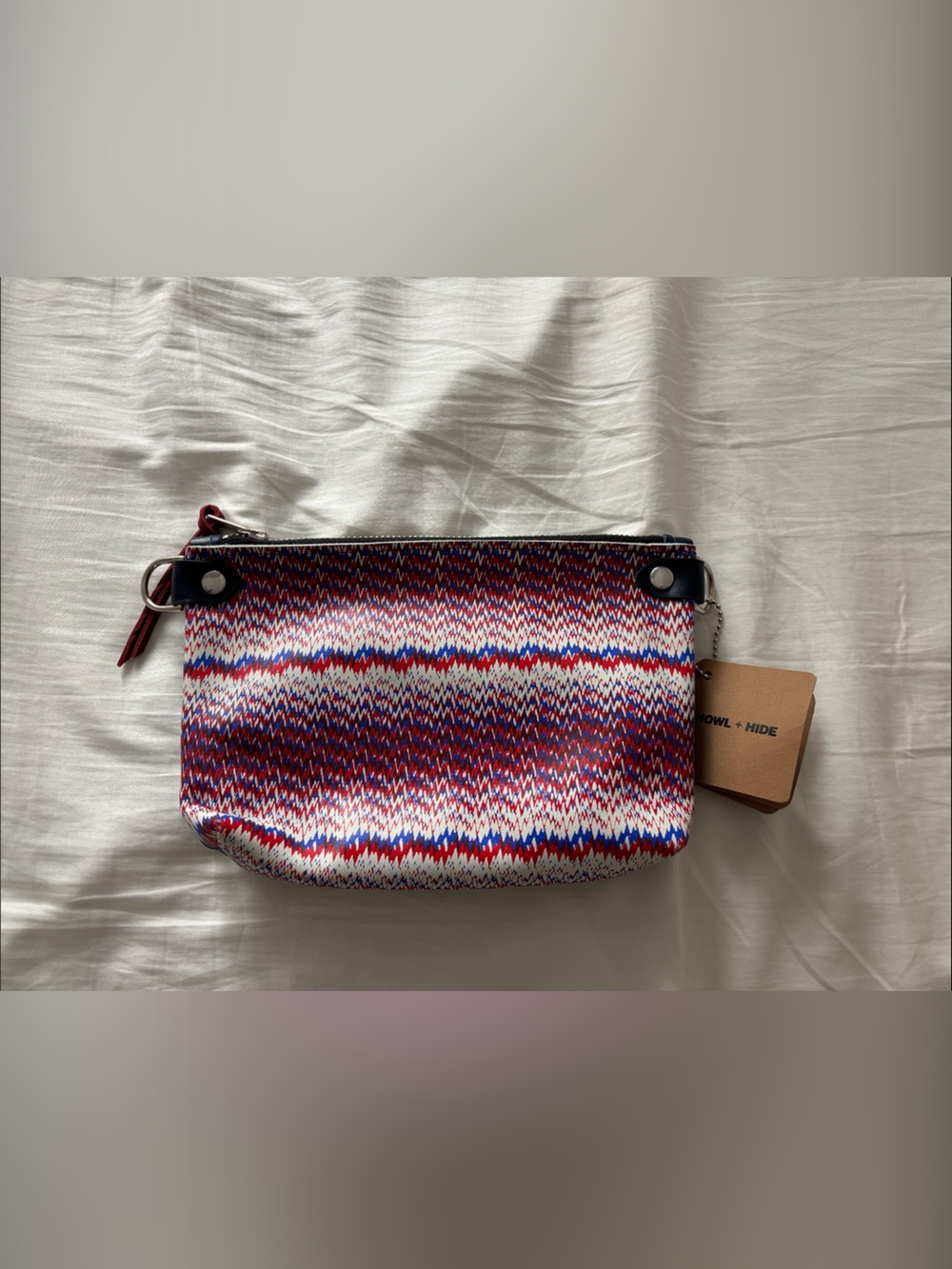 Rare find! NWT Howl + Hide leather wristlet/crossbody purse